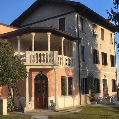 B&B Ernestine Family Home Caneva ภายนอก รูปภาพ
