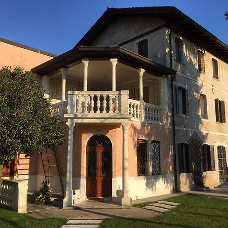 B&B Ernestine Family Home Caneva ภายนอก รูปภาพ